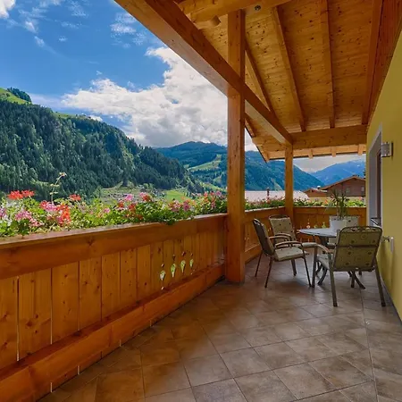 Appartementhaus Berger شقة غروسارل